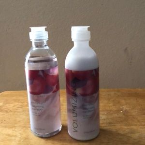 Bath and Body volumizing shampoo/conditioner